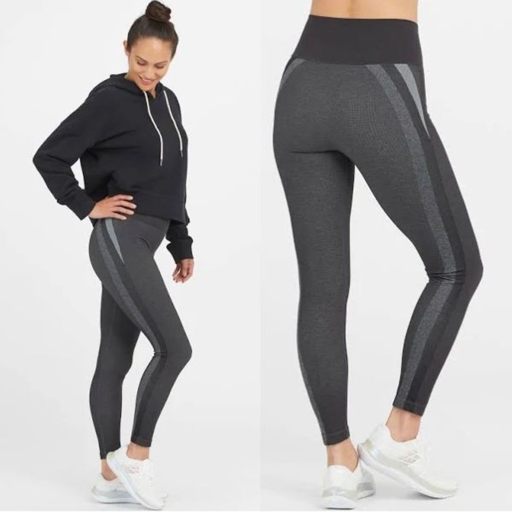 SPANX Seamless Track Stripe LEGGINGS Size S Grey Graphite Dust 50232R NEW $88